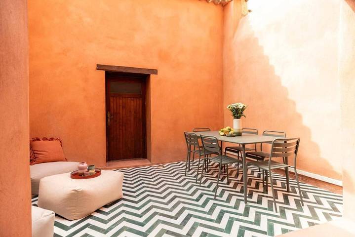 Location de vacances pour 9 personnes, avec jardin et vue dans Tour Barberousse Chateau De Gruissan - 3