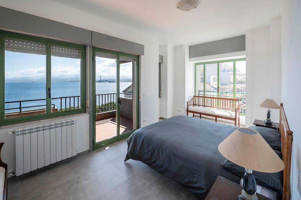 Ganze Wohnung, Luxury apartment con vista mare in Milazzo, Messina Provinz