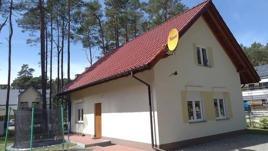 Dom dla 9 osób, z ogród, zwierzęta dozwolone w Łukęcin