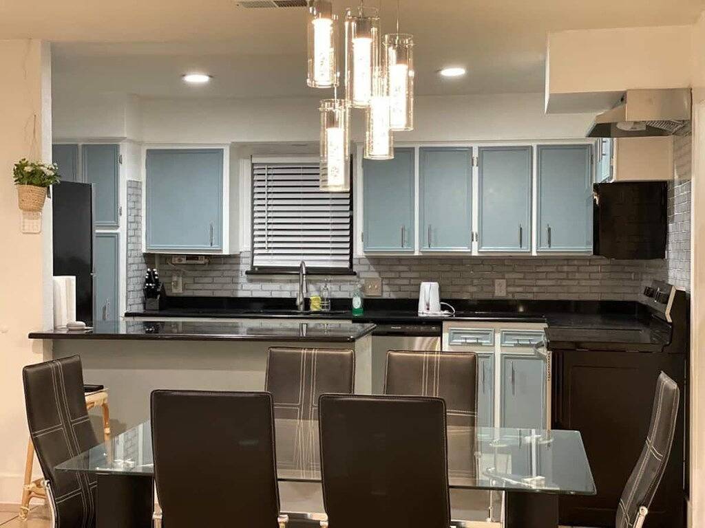 Luxury 3 Bedroom Home Minutes From Dfw and Dallas Love Field Airports in Irving, Dallas County