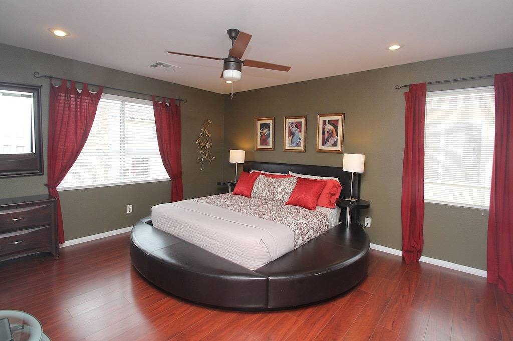 \"Schönes, geräumiges Haus mit großem, schönem Hinterhof\" in Paradise, Nevada