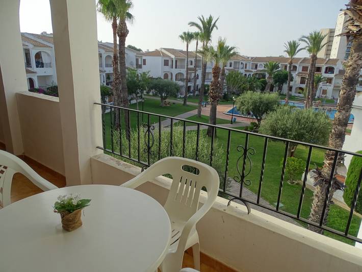 Apartamento de vacaciones para 3 personas, con terraza y jardín - 1