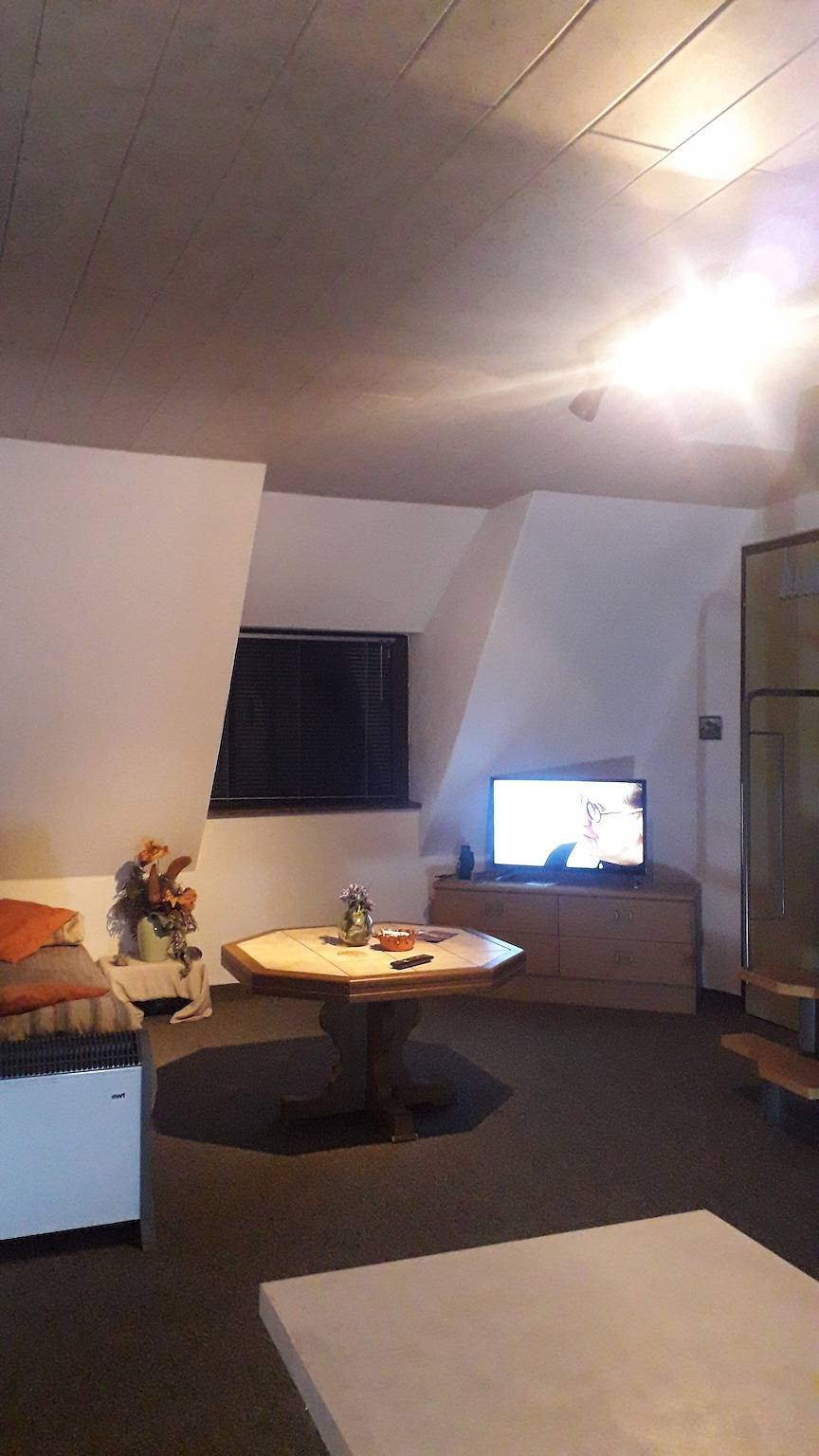 Ganze Wohnung, Ferienwohnung Hiddenseeblick 2" mit Meerblick, Gemeinschaftsterrasse und Wlan in Naturstrand Dranske, Rügen