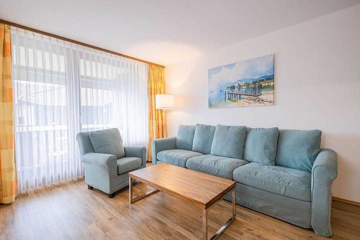 Ganze Wohnung, 2-Zimmer-Apartment (Typ 3) in Immenstaad am Bodensee, Region Bodensee-Oberschwaben