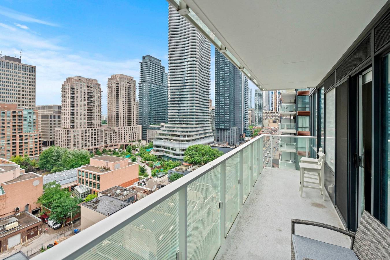 Apartamento entero, Oakville. Sunny 1Br Basement - Basement in Oakville, Lago Ontario (Kanada)