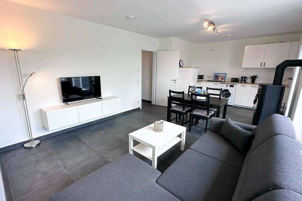 Entire apartment, Apartment 2/14 mit Sauna, Balkon, Kamin Inkl. Nk - Apartmenthaus Scharmützelsee in Lake Storkow, Wendisch Rietz