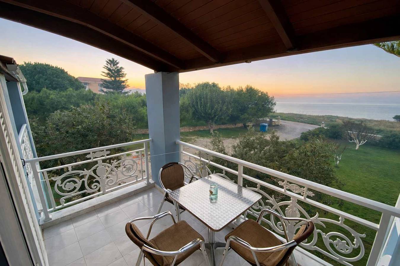 Ganze Ferienwohnung, Ferienwohnung für 3 Personen mit Garten in Tragaki, Zakynthos