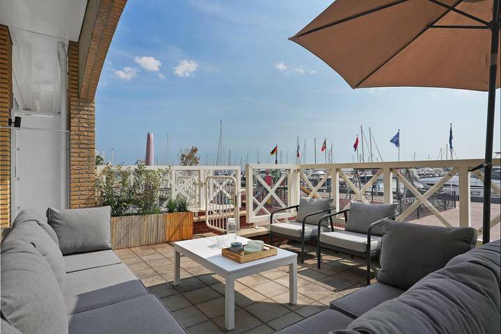 Vakantiehuis voor 8 personen, met Balkon en Terras in Grevelingenmeer