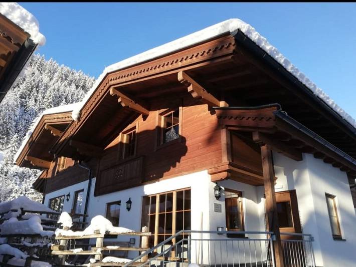 Chalet für 9 Personen, mit Terrasse und Sauna in Hintertux - 4