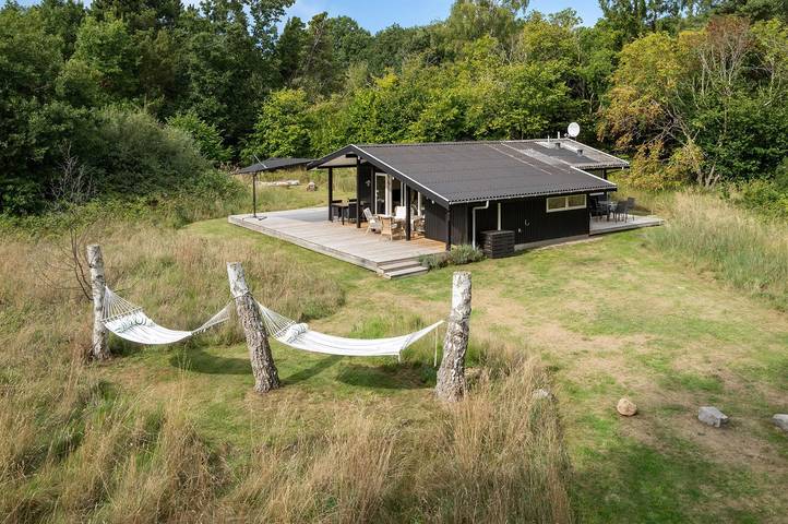 Ferieudlejning for 6 personer, med Terrasse i Rørvig
