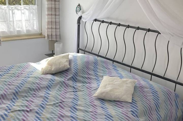 Reetdachkate in Stadland-Seefeld in Stadland, Wesermarsch