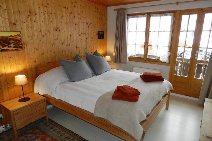 Ganze Wohnung, Silberdistel Appartement/Fewo, Dusche, Wc, 2 Schlafräume 4-Bettwohnung in Lauenen b. Gstaad, Lauenen