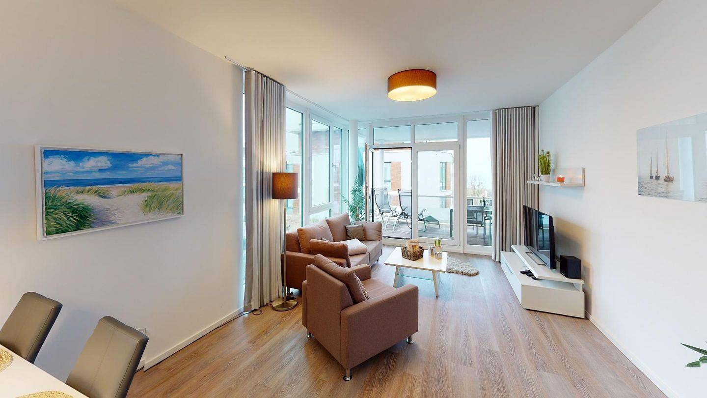 Ganze Wohnung, Modernes Ferienapartment mit Balkon & Meerblick in Pelzerhaken in Südstrand Pelzerhaken, Ostholstein