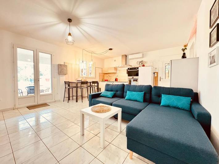 Gîte pour 5 personnes, avec jardin et piscine à Ventenac-en-Minervois - 2