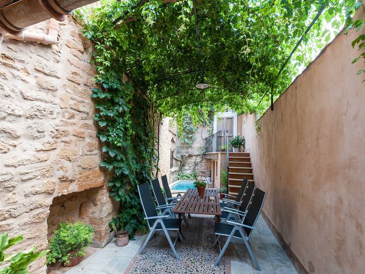 Typisches Haus mit Pool - Alcudia in Alcudia Altstadt, Alcúdia