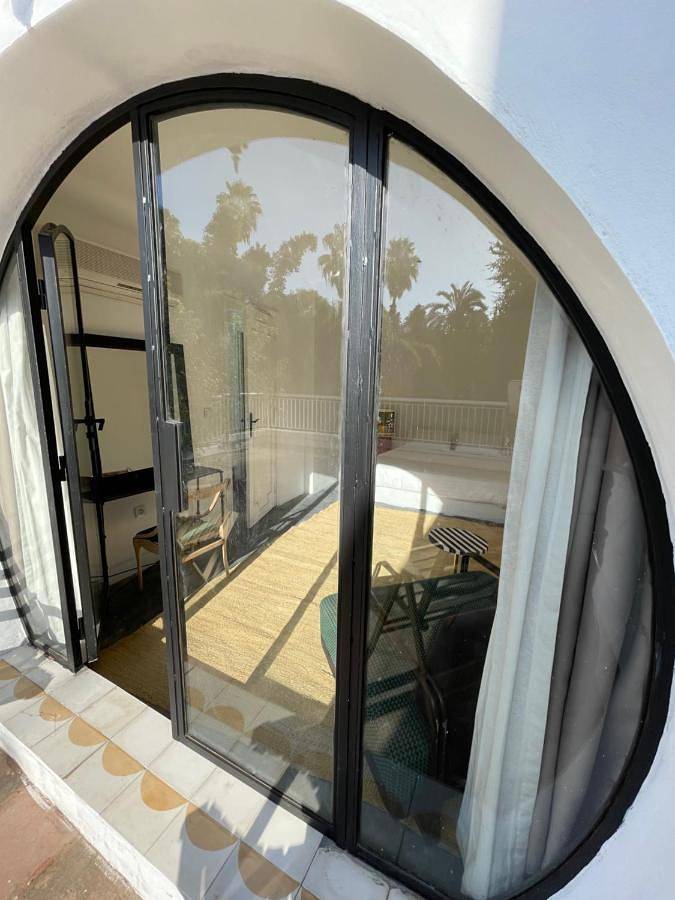 Hôtel pour 2 personnes, avec jardin et bassin pour enfant ainsi que vue et piscine dans Jardin Majorelle Marrakech - 2