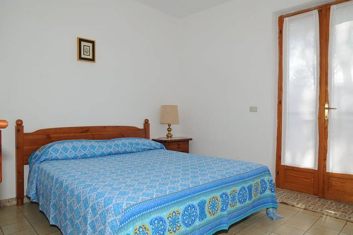 Gîte pour 6 personnes, avec jardin et terrasse dans San Giovanni Sardinia - 2