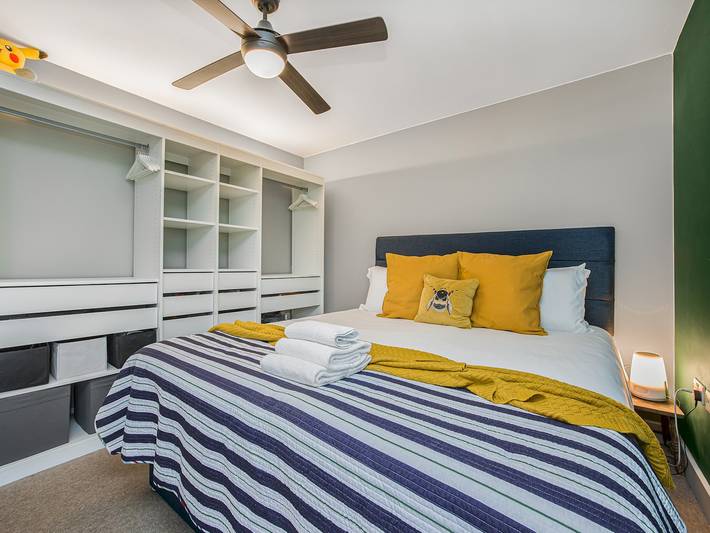 Glamping for 4 people, with terrace, with pets in Brighton