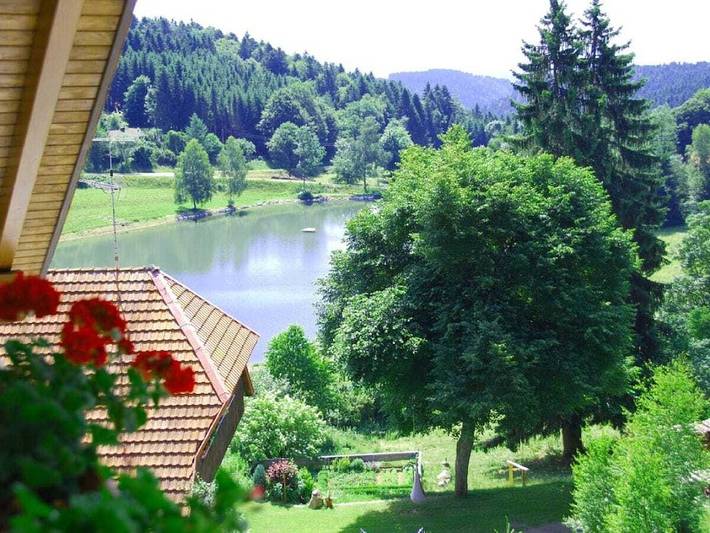 Ferienhaus für 4 Personen, mit Garten und Seeblick - 1