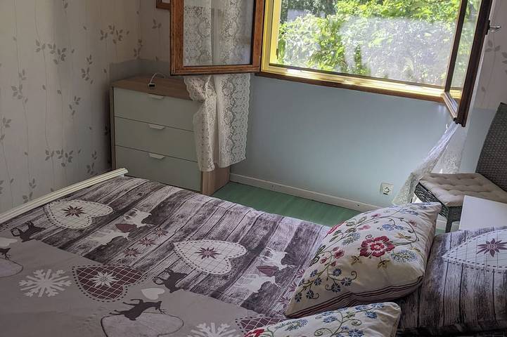 Gîte pour 2 personnes, avec balcon et jardin à Couze-et-Saint-Front - 3