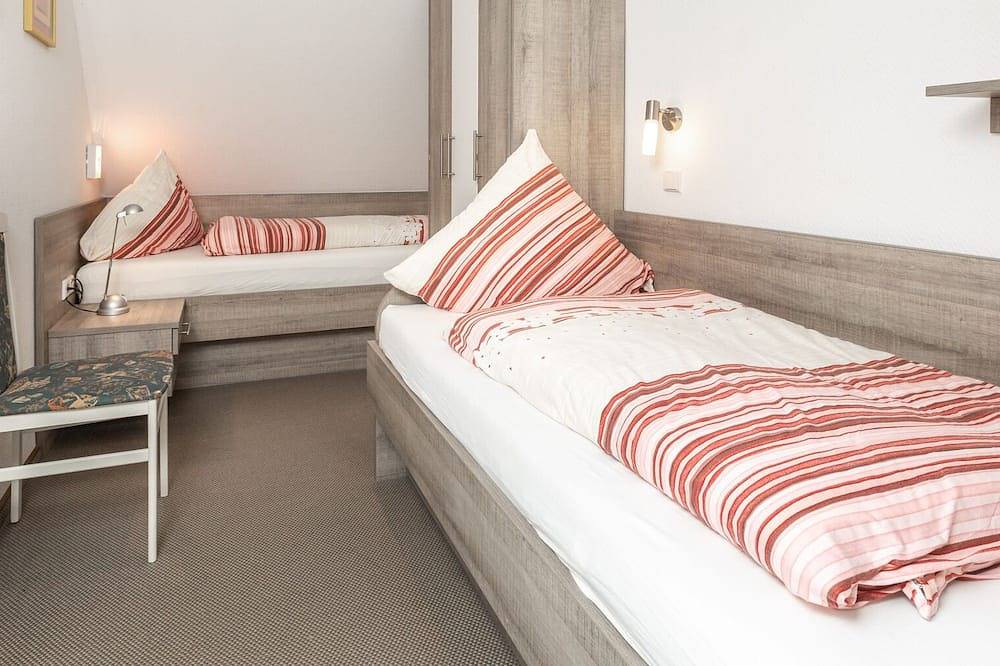 Entire apartment, Family-friendly vacation apartment with garden in quiet Ostdorf in Juist