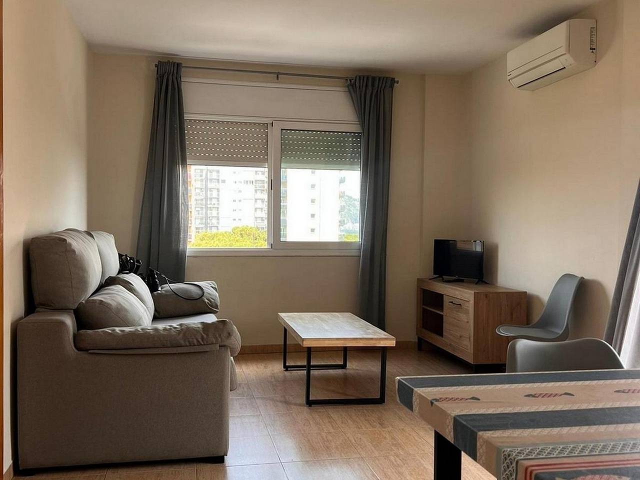 Apartamento vacacional entero, Apcostas - Villa De Madrid / Dos Dormitorios in Els Pins Blanes, Blanes