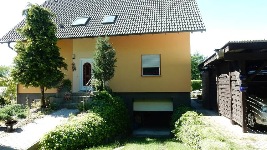 Ferienwohnung für 4 Personen, mit Terrasse und Garten