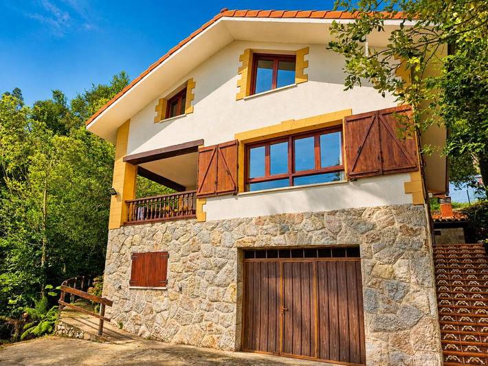 Casa rural para 8 personas, con Balcón y Terraza además de Jardín y Vistas en Val de San Vicente - 3
