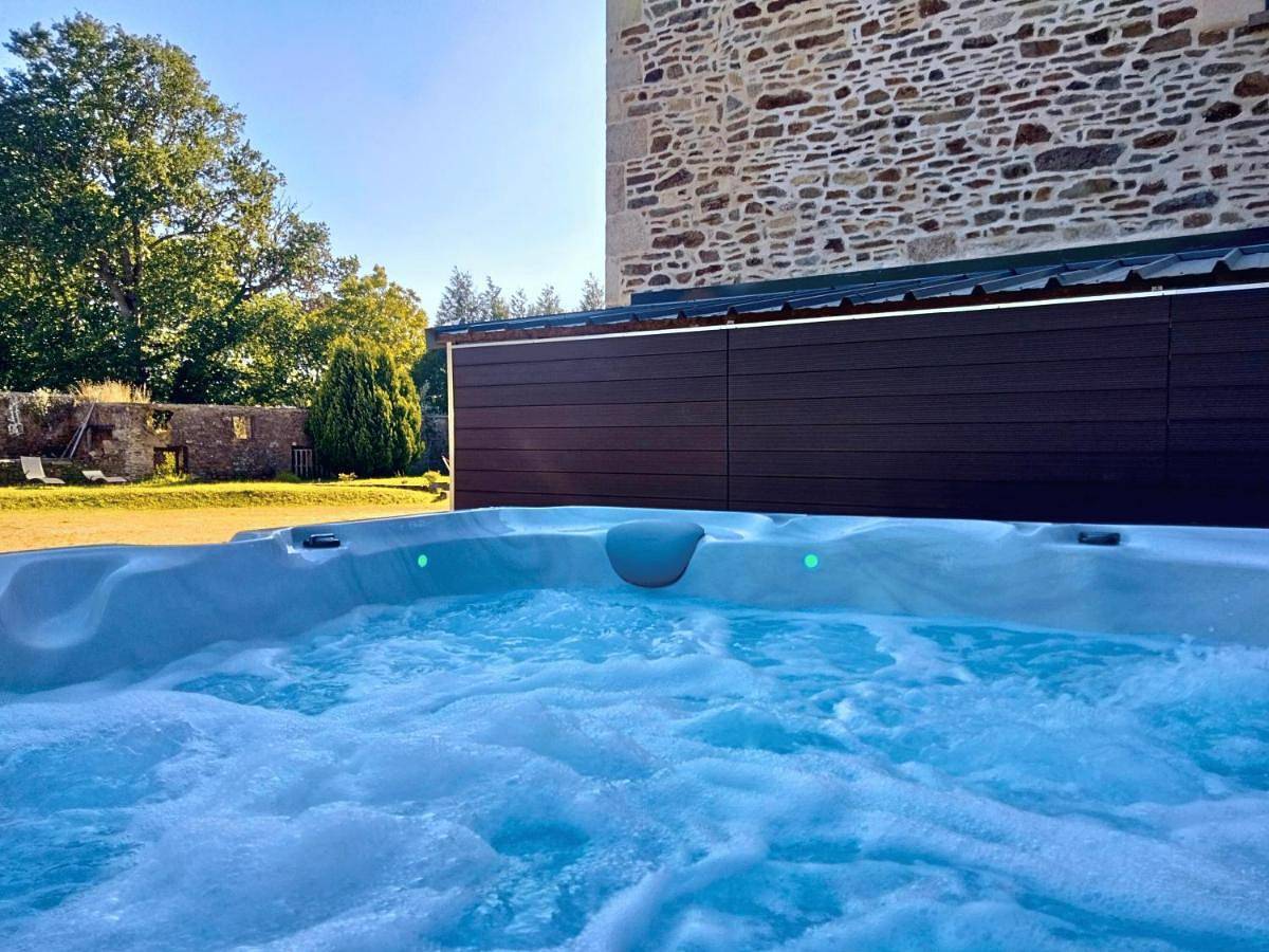 Double Room with Garden View N3 in Taden, Région de Dinan