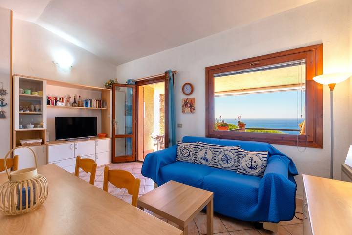 Villetta Luisa: Ferienhaus mit Meerblick, Wlan und Klimaanlage in Costa Paradiso, Trinità d'Agultu e Vignola