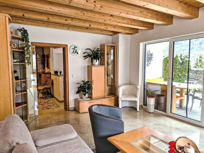 Ferienwohnung für 8 Personen, mit Balkon und Terrasse sowie Garten in Pfunds