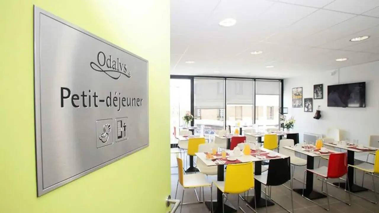 Entire holiday apartment, Ferienwohnung für 2 Personen (20 m²) in Rueil-Malmaison in Rueil-Malmaison, Hauts-de-Seine
