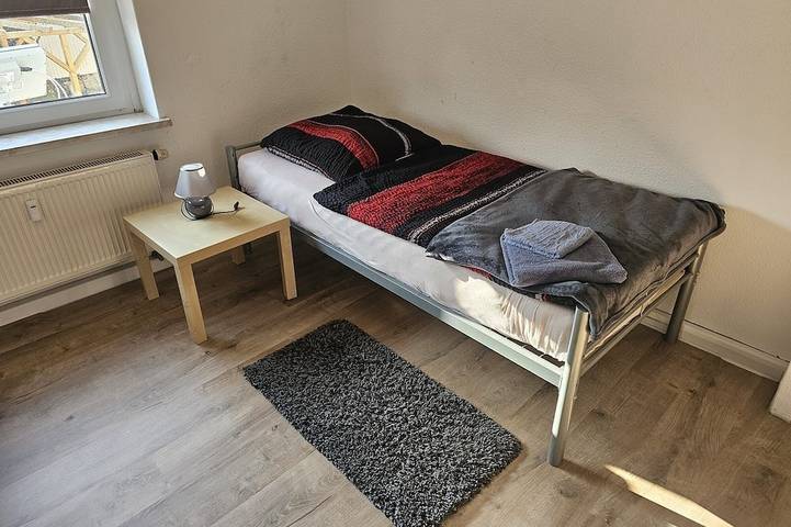 Ganze Wohnung, Ferienwohnung/App. für 4 Gäste mit 75m² in Leuna in Leuna, Saale-Unstrut
