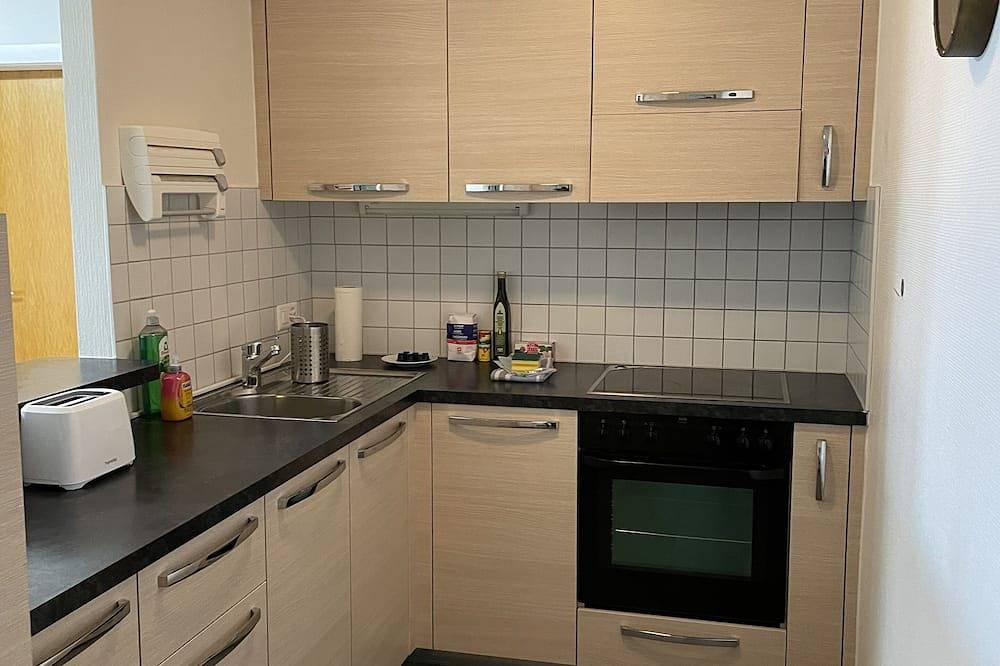 Entire apartment, Magnifique Appartement Pour 4 Personnes Avec vue lac Montreux in Montreux, Lake Geneva