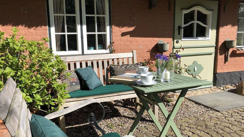 Ferienhaus für 4 Personen, mit Ausblick und Garten in Dollrottfeld