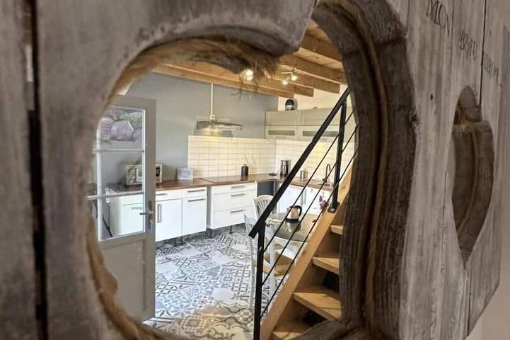 Location de vacances pour 2 personnes, avec jardin dans Saint-Jean-sur-Veyle