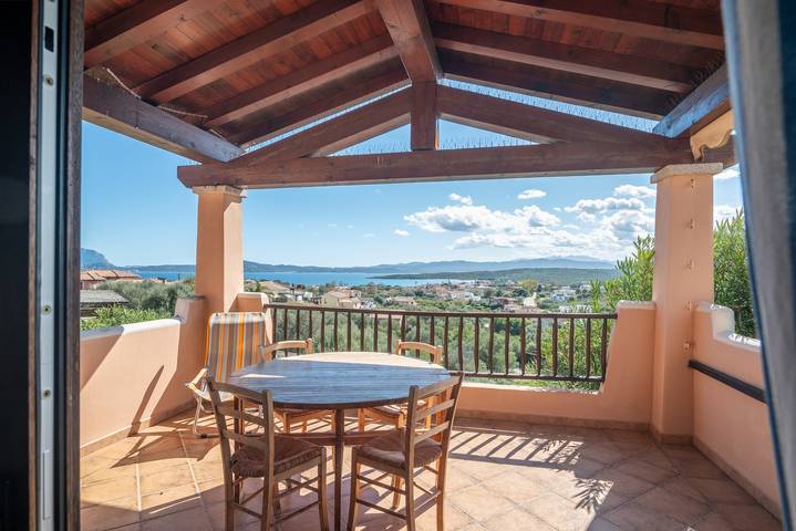 Apartament wakacyjny dla 5 osób w Olbia