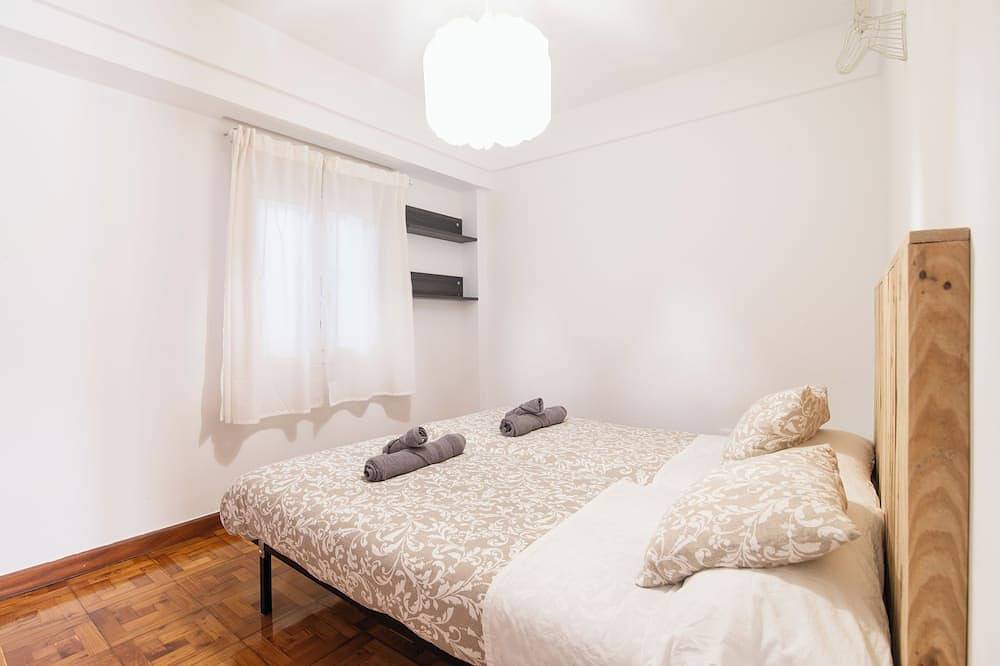 Geheel appartement, Amara Apartmnt *Amonaren Etxea*. Free Wifi, Rooms, rent parking. in San Sebastian, Baskische Kust (Spanje)
