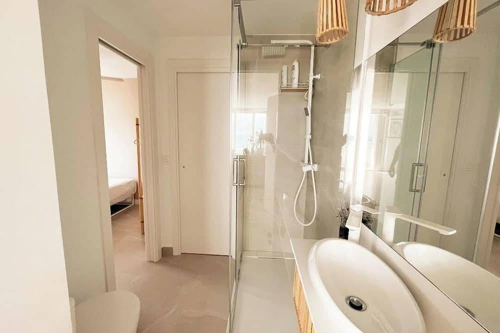 Apartamento entero, 2-bedroom apartment sea-views in charming La Pobla de Farnalls with Wifi in Playa Puebla de Farnals, Puebla de Farnals