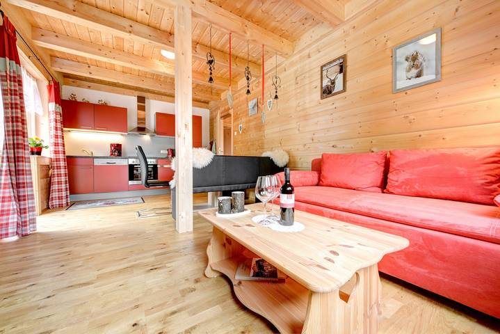Ferienwohnung für 3 Personen, mit Sauna und Whirlpool sowie Terrasse, mit Haustier im Brandnertal