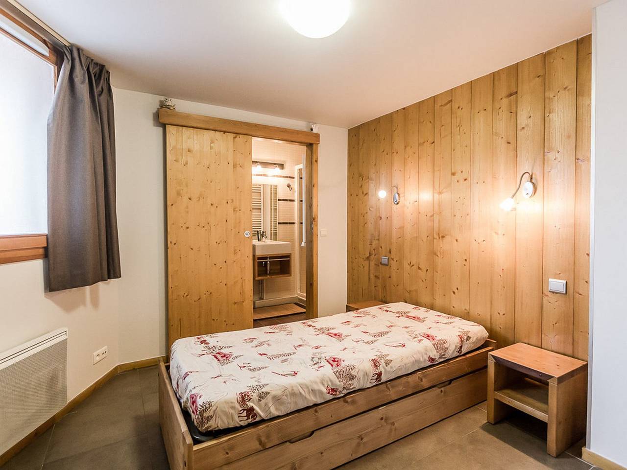 Apartamento entero, Apartamento nuevo de 4 habitaciones, 2 terrazas, aparcamiento cubierto, a pie de pistas in La Plagne, Bellentre