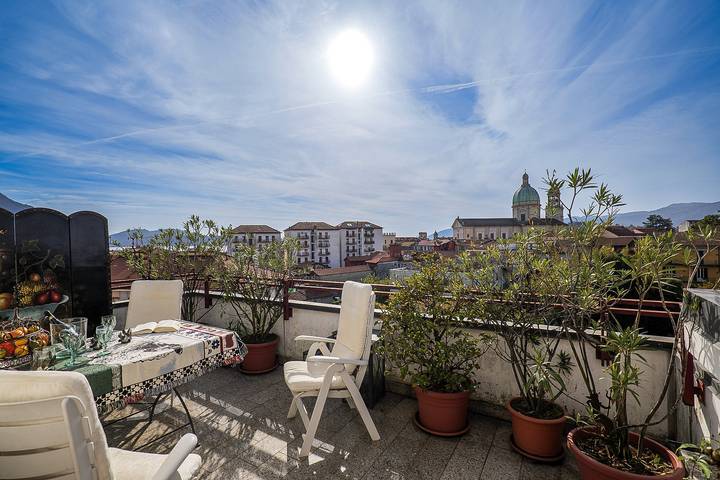 Ferienwohnung für 4 Personen, mit Seeblick und Balkon sowie Ausblick in Comune di Verbania - 3
