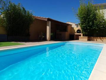 Cottage pour 6 personnes, avec jardin et piscine à Bouillargues