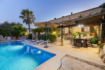 Holiday home in Maria de la Salut, Majorca Center für 10 
