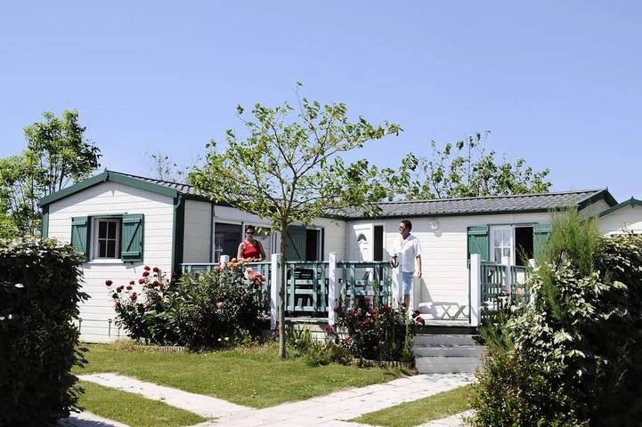 Camping pour 4 personnes à Brem-sur-Mer - 4