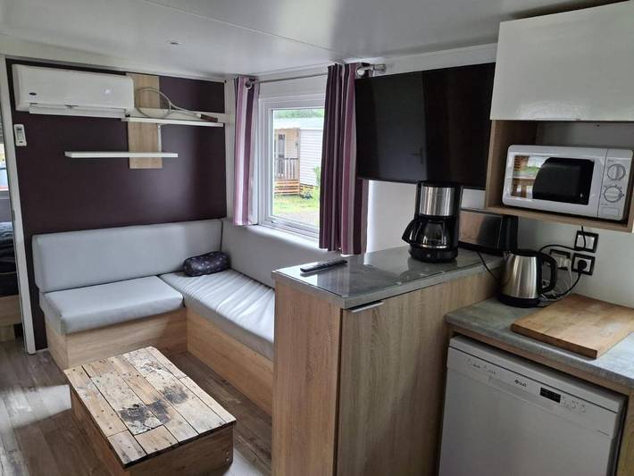 Camping pour 6 personnes, avec terrasse