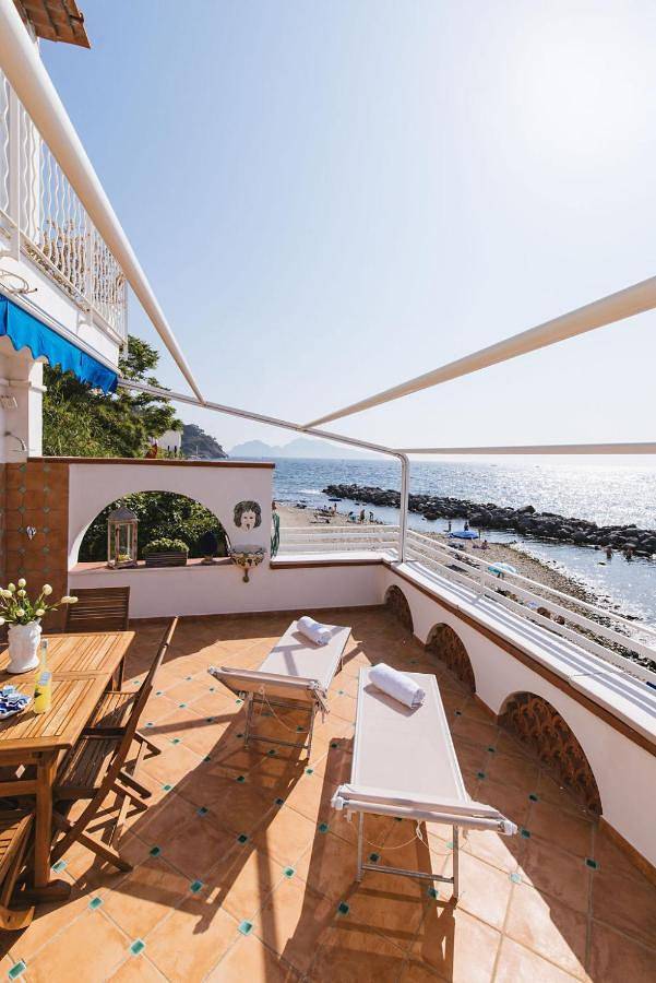 Casa vacanza per 4 persone, con panorama e terrazza - 1