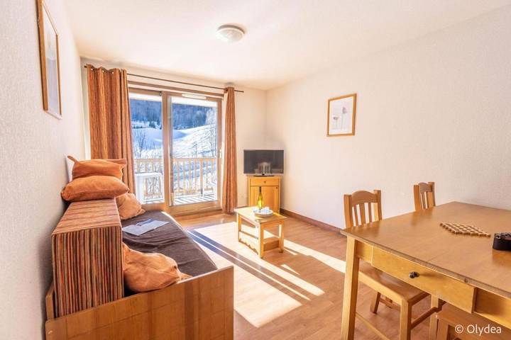 Appart’hôtel pour 6 personnes, avec piscine ainsi que sauna et terrasse, animaux acceptés - 1