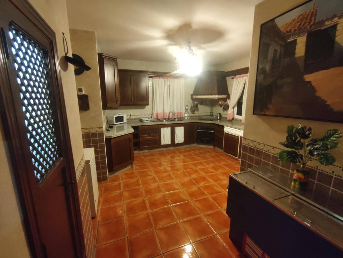 Four-Bedroom Holiday Home in Alcolea (Cordoba), Cordoba