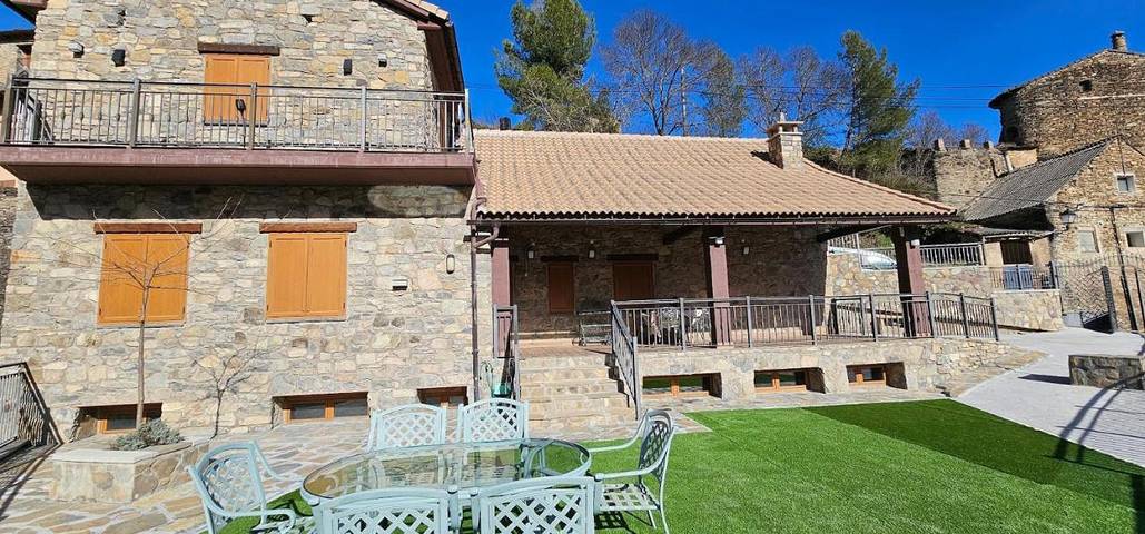 Location de vacances pour 14 personnes, avec vue et jardin à Castiello de Jaca - 3